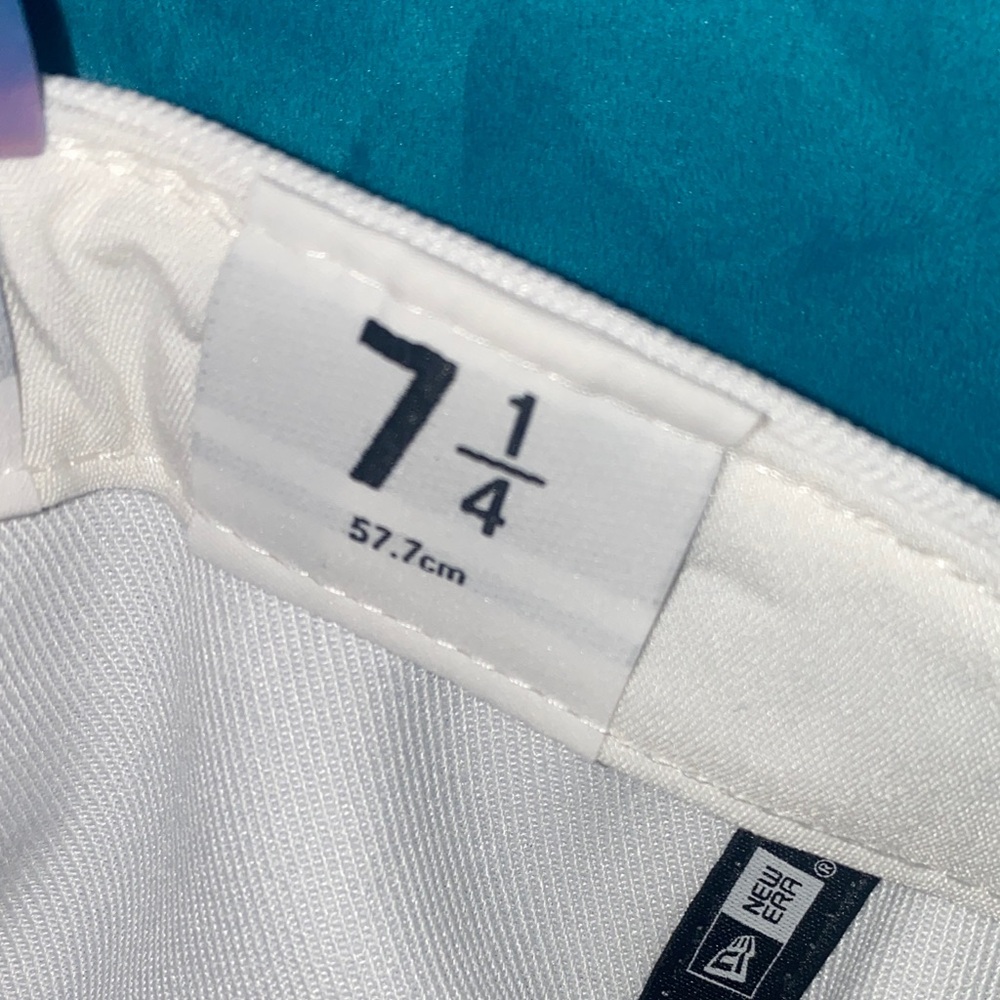 59Fifty LA Blue and White Cap - Picture 3 of 4